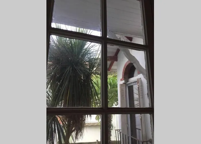 Apartment Charme Assure Pour Ce Idealement Situe Arcachon