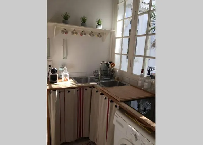 Apartment Charme Assure Pour Ce Idealement Situe